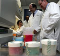 Governor Corzine at a stem cell lab