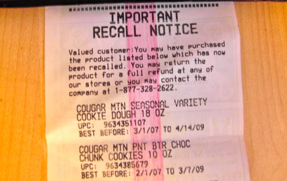 receipt with IMPORTANT RECALL NOTICE for peanut products